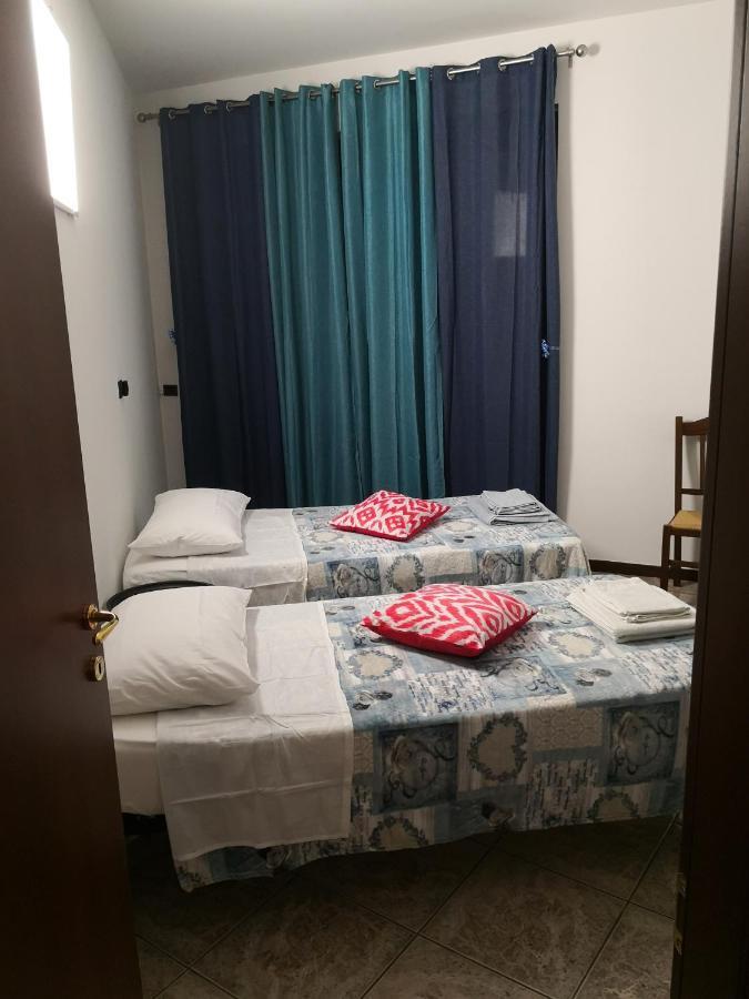 Lux Rho Fiera Bed & Breakfast Лайнате Екстериор снимка